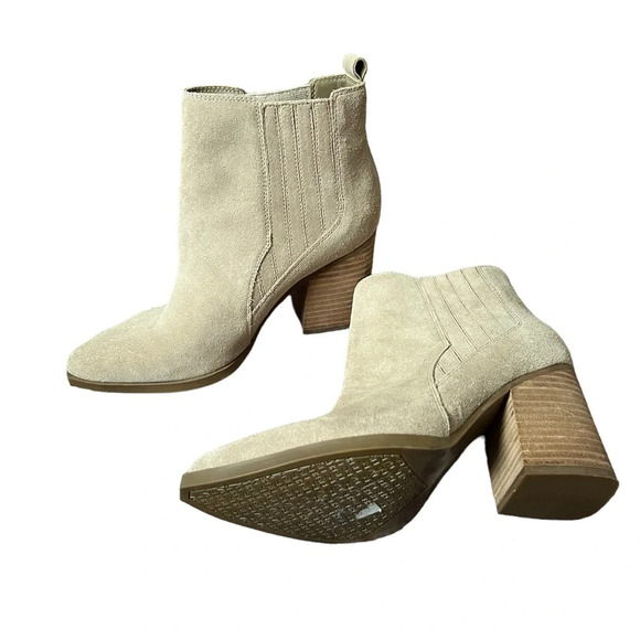 Marc Fisher Mayden Stretch Pointed Toe Heeled Boots 7.5 - Picture 1 of 7